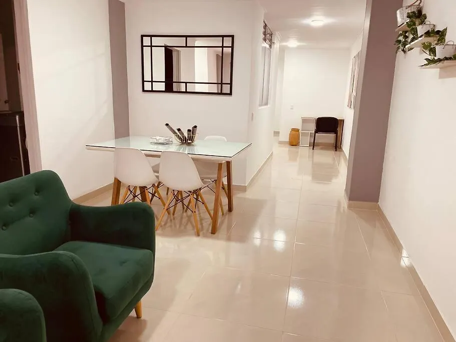 Yari-Amazing Apartment Med Medellin 0*,