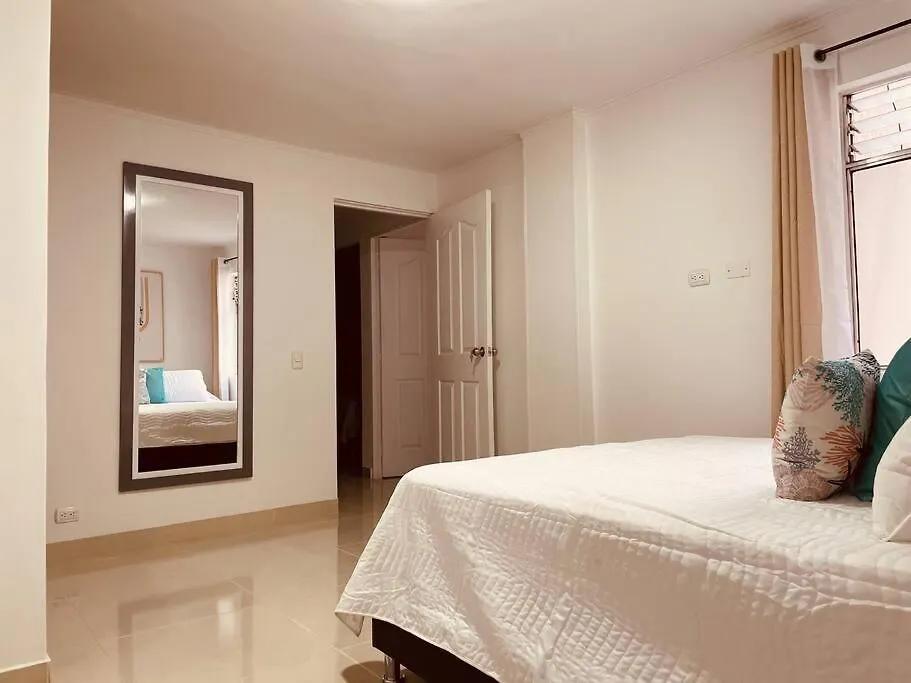 Yari-Amazing Apartment Med Medellin 0*,  Colombia